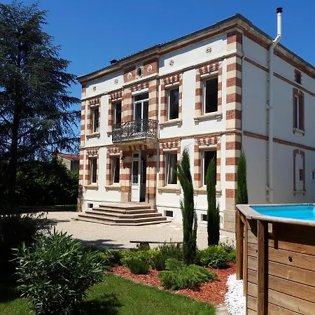 2 Independantes Dans Maison De Maitre