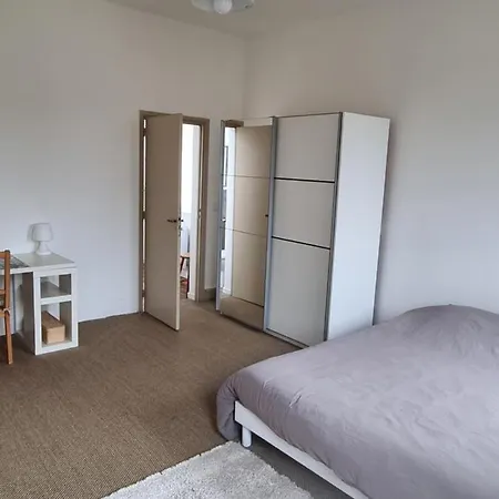 2 Independantes Dans Maison De Maitre 招待所 3*